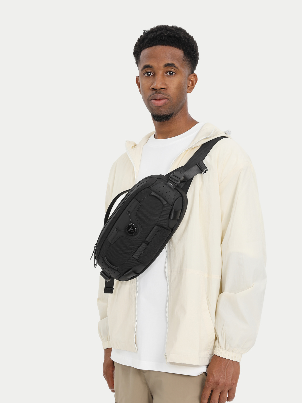 OZUKO Multi-function Chest Bag - Tech Accessories Bag review and price